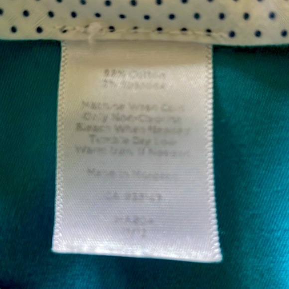 Talbots Mid Rise Signature Turquoise Crops Size 12 - Picture 7 of 8